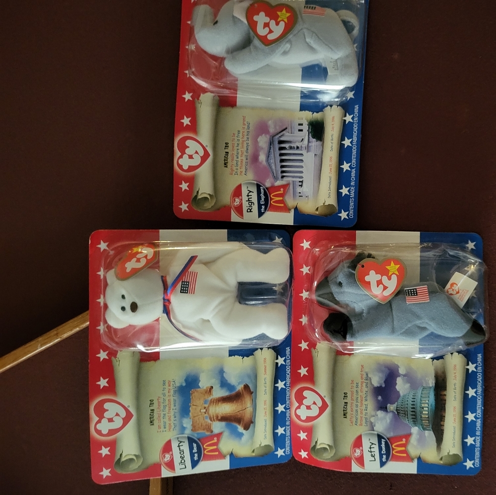 Mcdonalds American trio set. Mint condition Libearty, Lefty, Righty beanie baby